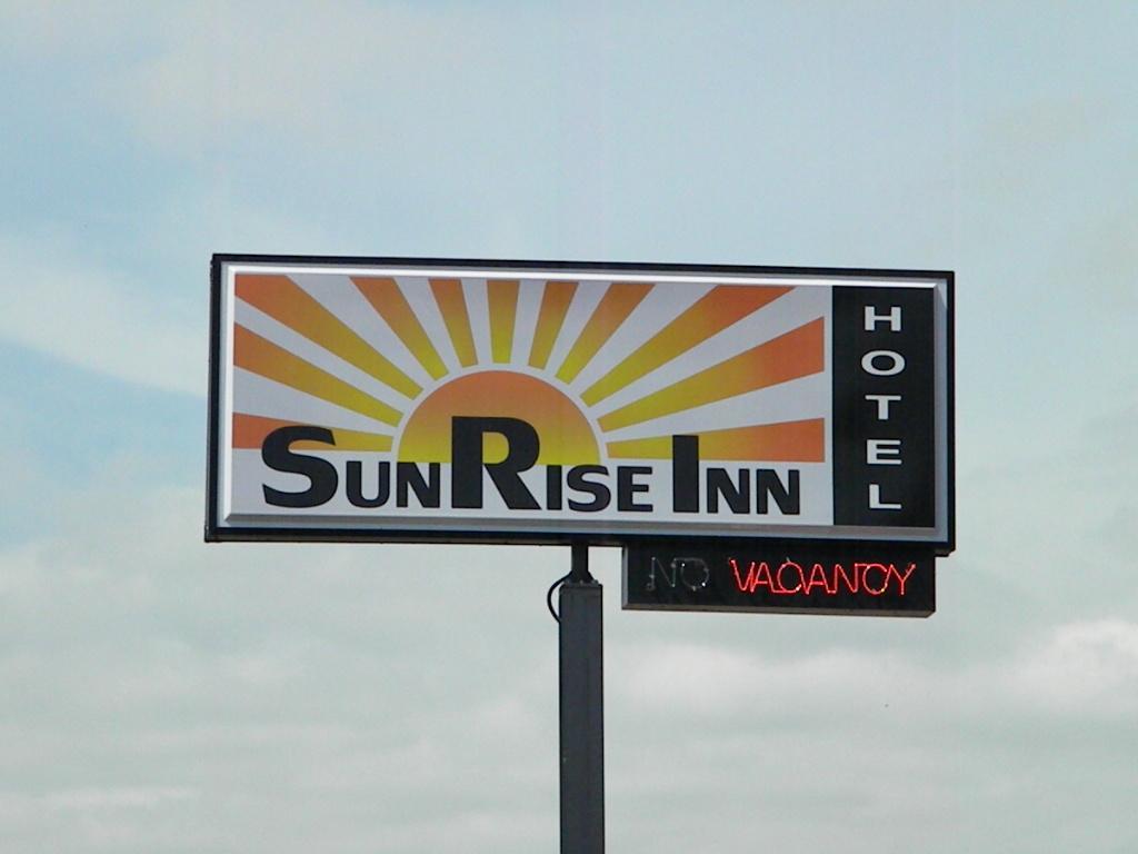Sunrise Inn Hotel Mondovi Eksteriør billede
